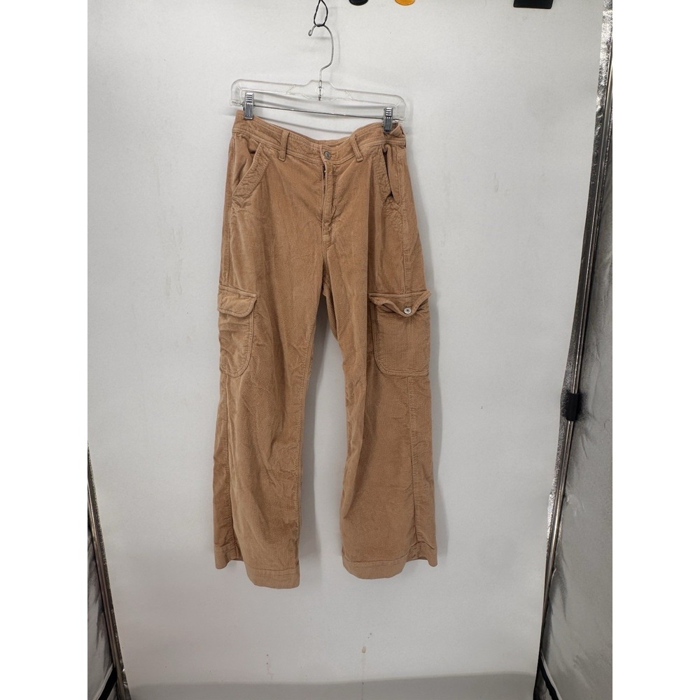 American Eagle women sz 6 beige khaki cargo corduroy wide leg pants